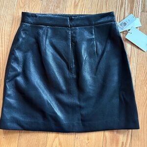 Wilfred Mini Black Vegan Faux Leather Pleather Skirt Patio size 2